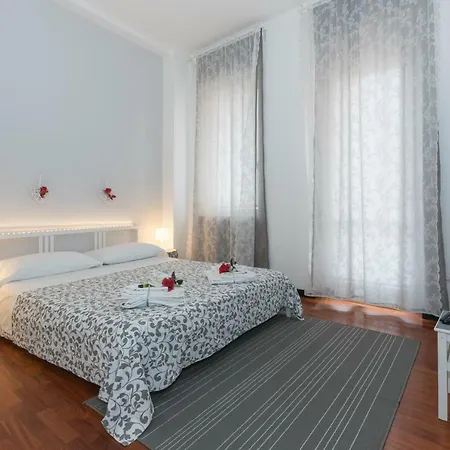Vittoria Center Daire